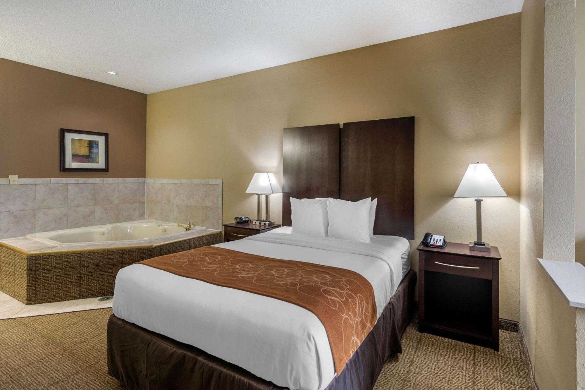 Comfort Suites The Colony - Plano West Экстерьер фото